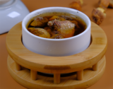 松茸菌炖老鸡