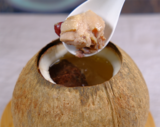 原只椰子炖老鸡