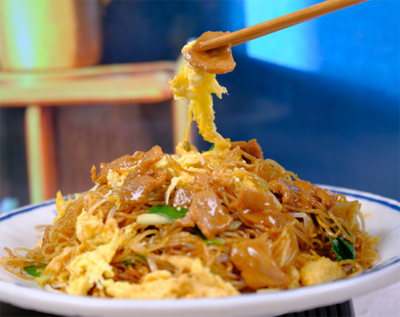蛋肉炒米粉
